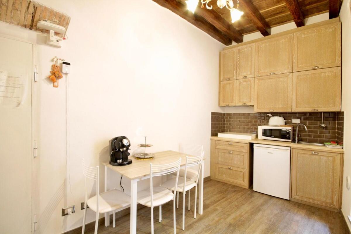 Hc - In The Heart Of Campo De' Fiori Apartment Rome Exterior photo