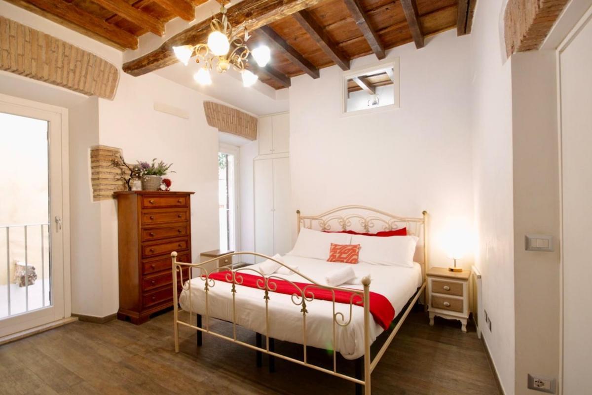 Hc - In The Heart Of Campo De' Fiori Apartment Rome Exterior photo