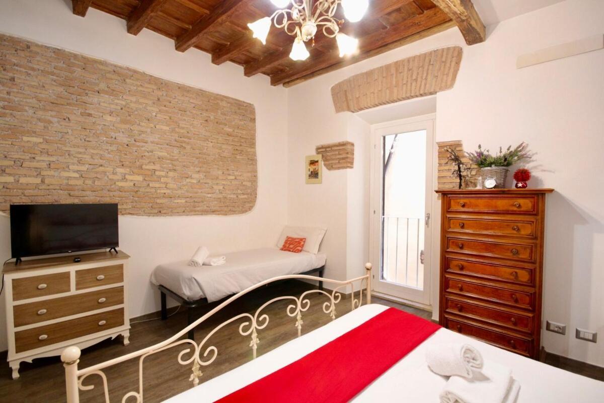 Hc - In The Heart Of Campo De' Fiori Apartment Rome Exterior photo
